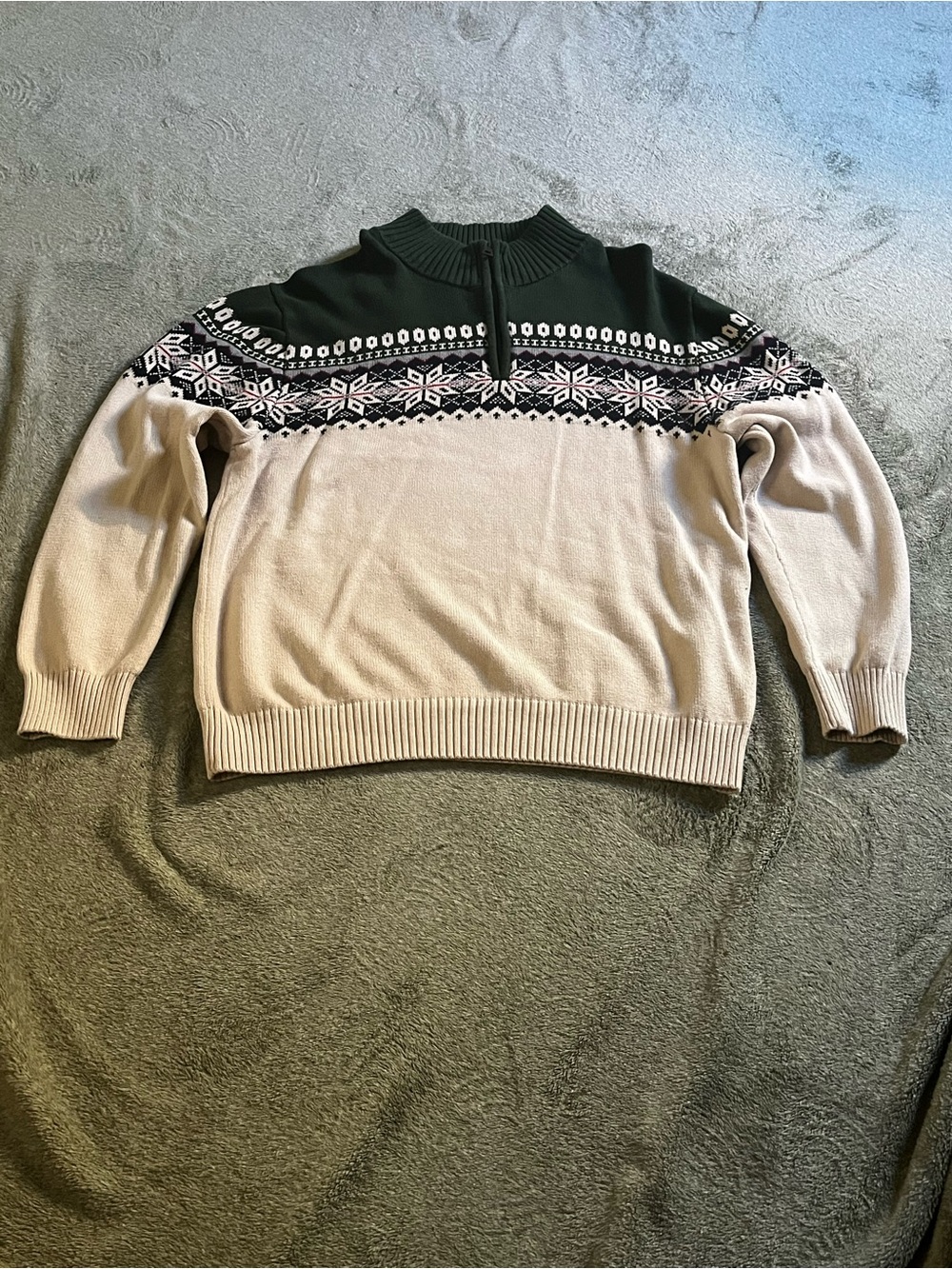 Weatherproof Two-Tone Fair Isle Half-Zip Sweater - Cream & Dark Green